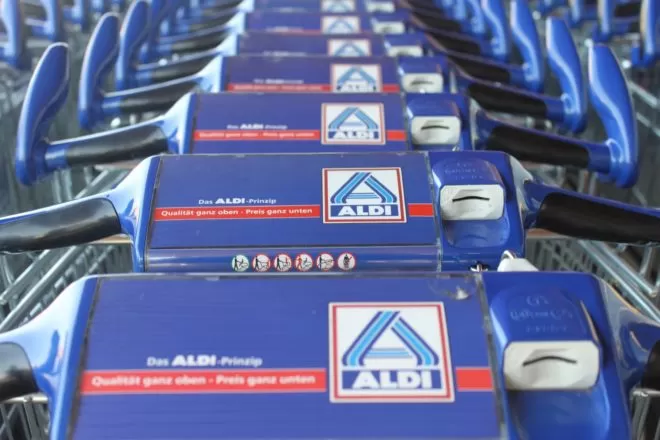 Aumenta a Tua Carreira: Oportunidades de Emprego no Aldi 